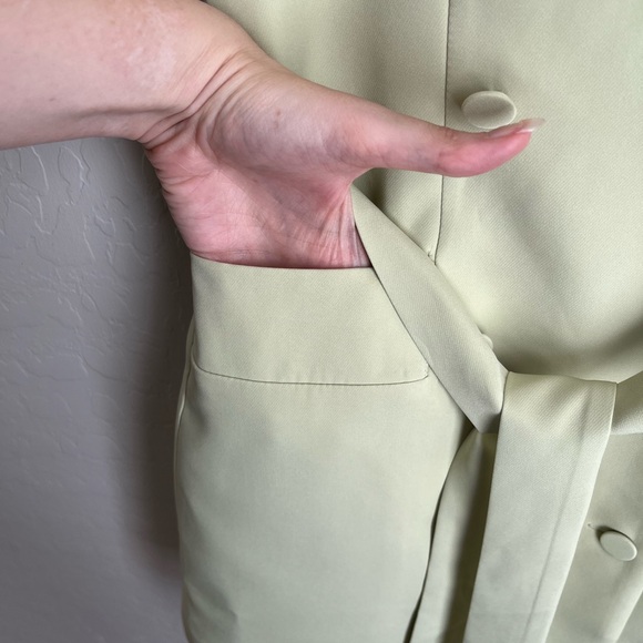 Yllw the Label Randy Puff Sleeve Blazer Mini Dress Pea Green Size XS - Picture 7 of 8